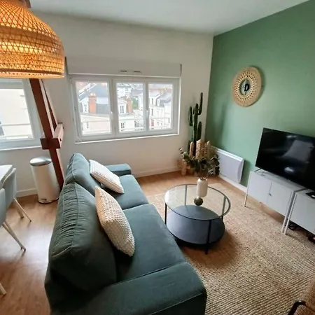 Le Cactus - Gare Apartman *